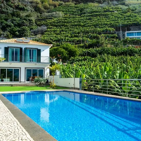Villa Infinite Ocean View 20m Above Ocean & Arco da Calheta (Madeira)