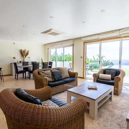 Infinite Ocean View 20m Above Ocean & فيلة