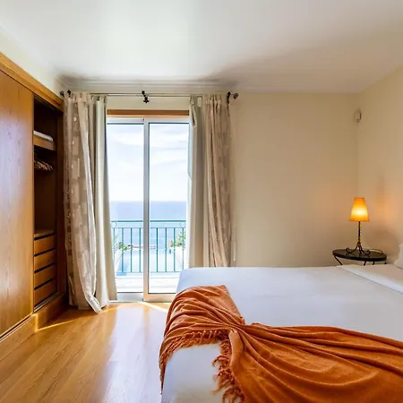 Infinite Ocean View 20m Above Ocean & Arco da Calheta (Madeira)