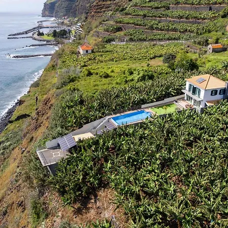 Infinite Ocean View 20m Above Ocean & Βίλα Arco da Calheta (Madeira)